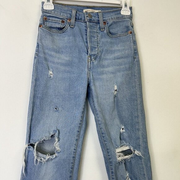 Levis Wedgie Straight Jeans Womens Size 24 Ankle Baggy Distressed - Picture 4 of 12